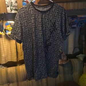 Marc Ecko Large Women’s shirt